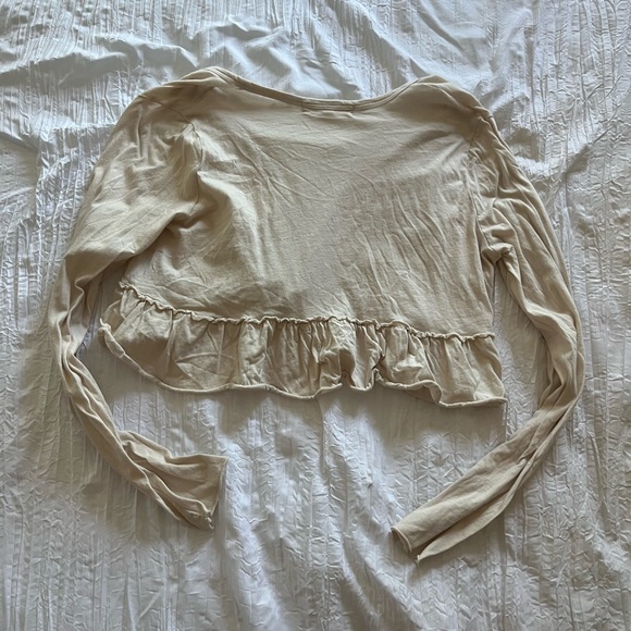 Cropped Cream Ruffle Button-Up Women's Top - Picture 2 of 2